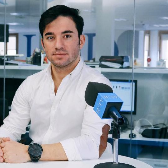 26814579_1587019108042847_2324879620786574061_n