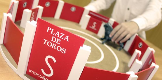 plaza-de-toros-de-juguete-imanol-sanchez
