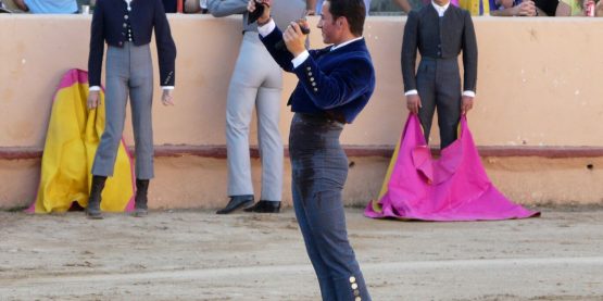 Imanol Sánchez tres orejas en Albalate