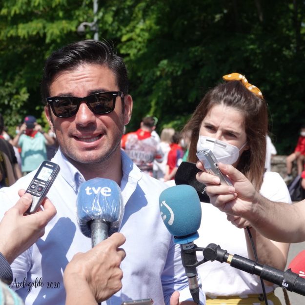 104939701_2588003764788863_8668111407440598446_n