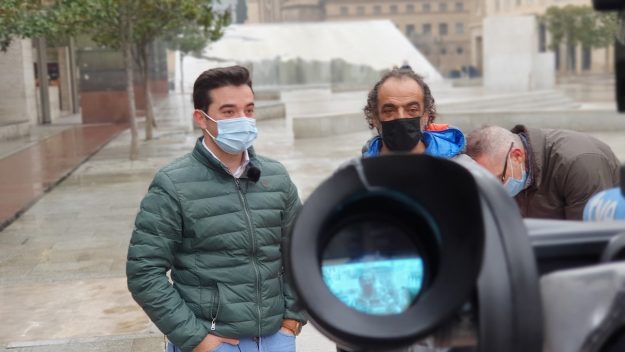 Imanol Sánchez y Carlos Pauner en la prensa red
