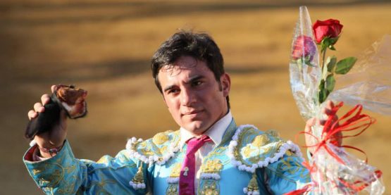 969809_546277875419427_1999302352_n