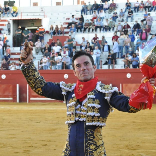 WhatsApp-Image-2021-10-09-at-18.45.51-1200×797