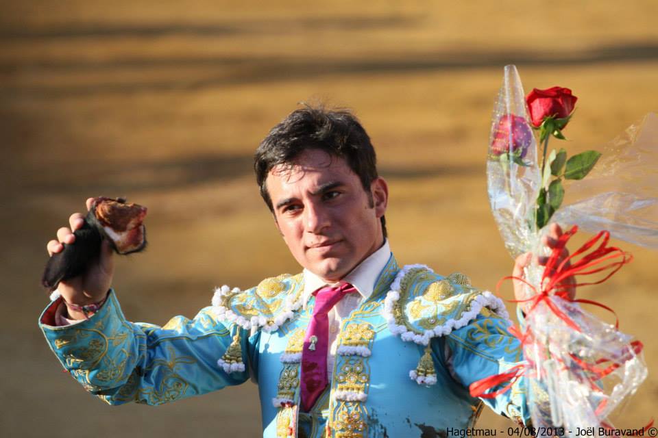 969809_546277875419427_1999302352_n